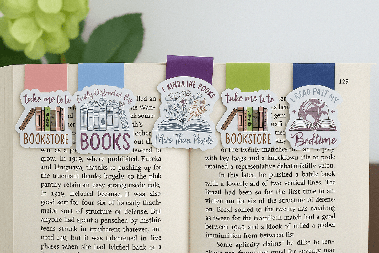 Book Lovers - Magnetic Bookmark