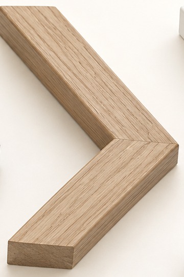 Oak frame moulding sample