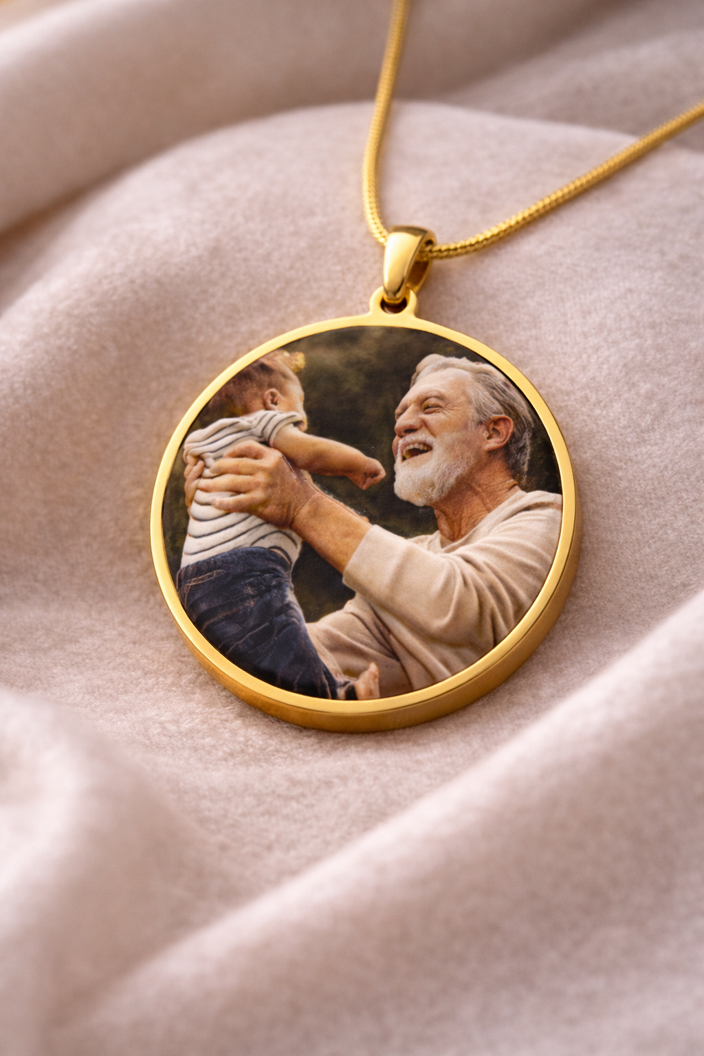 3D Custom Photo Pendant Necklace | Pet & Family Keepsake