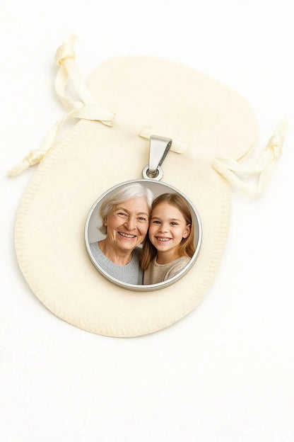 Custom Photo Pendant-Anastasi Gifts